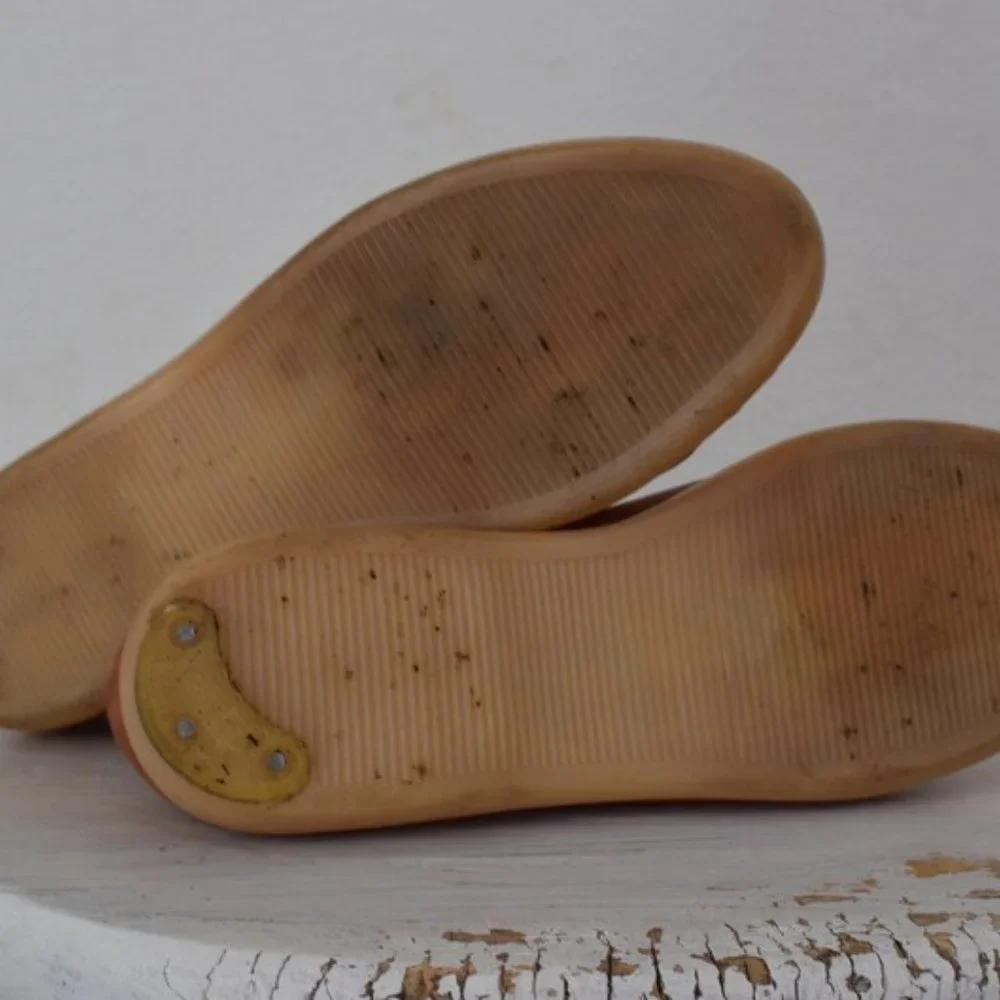 Town and Country Lace Leather Woven‎ Shoes size 5 1/2 B